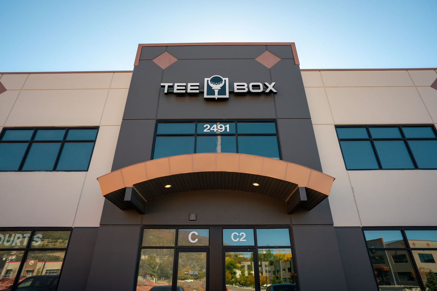 Tee Box Uintah facility image.