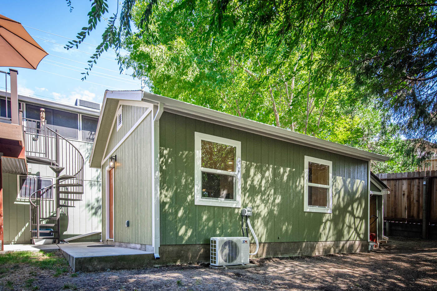 352 square foot garage adu in Fair Oaks California. - 4