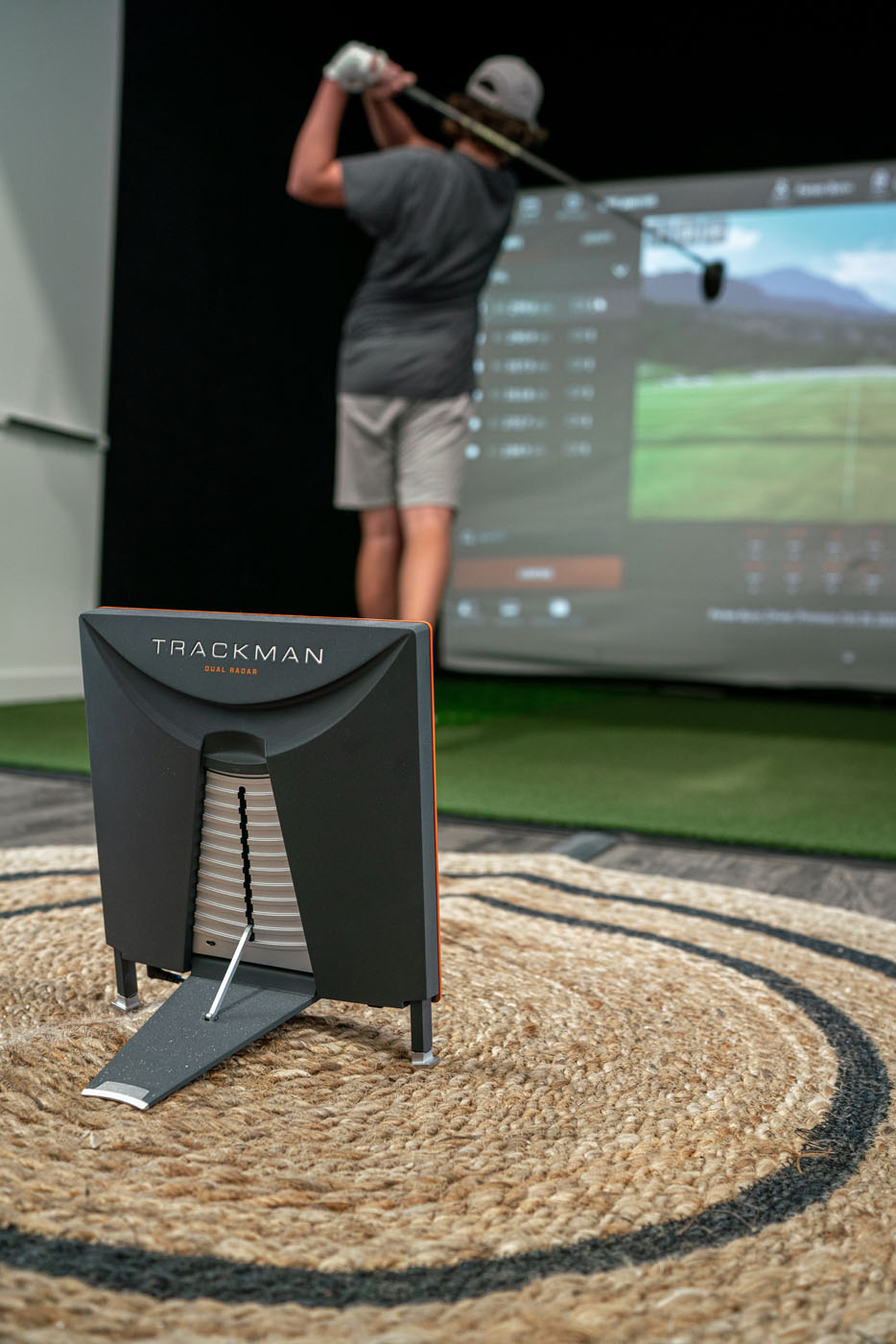 Trackman technology screen at Tee Box South Gilbert, AZ.